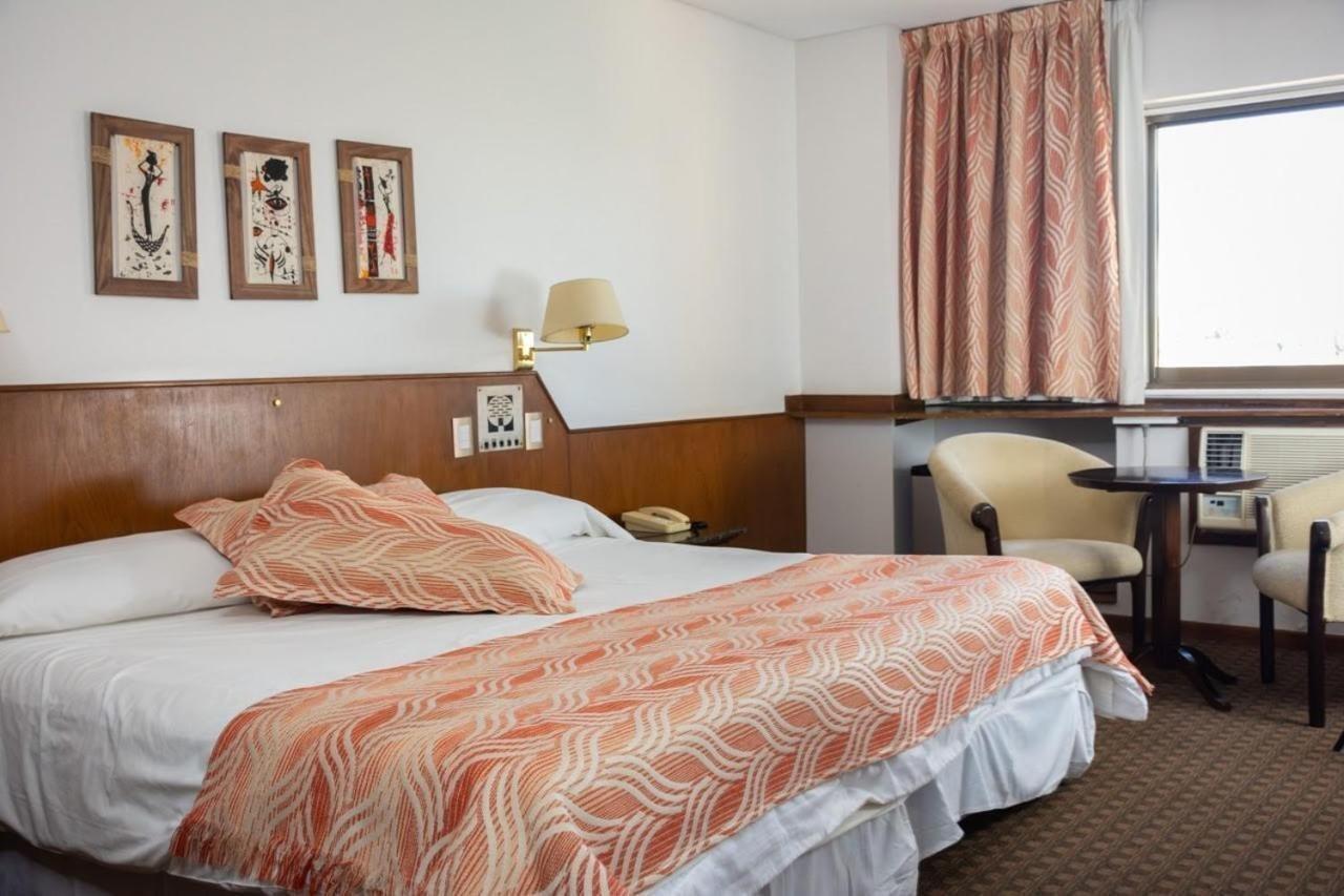 Quintana Hotel San Luis Buitenkant foto