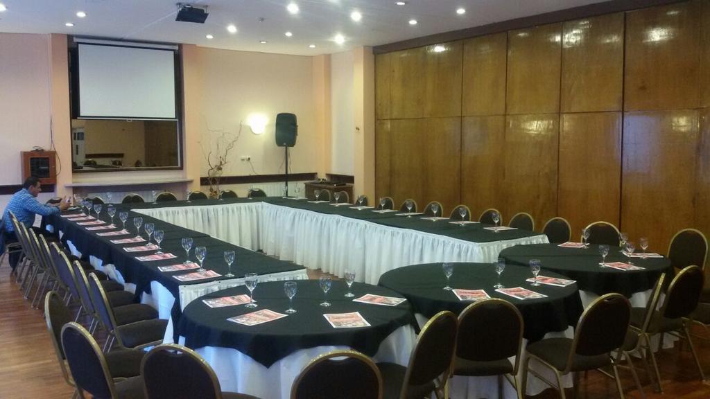 Quintana Hotel San Luis Buitenkant foto